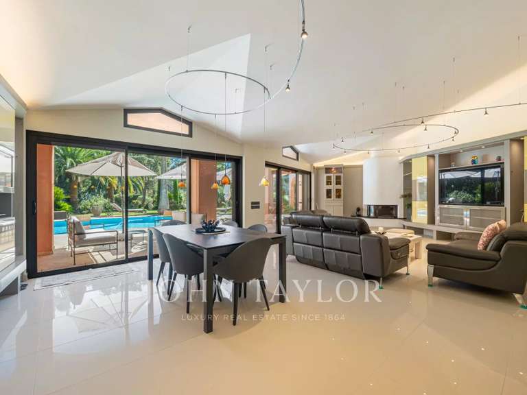 Maison Mougins - 4 chambres - 397m²