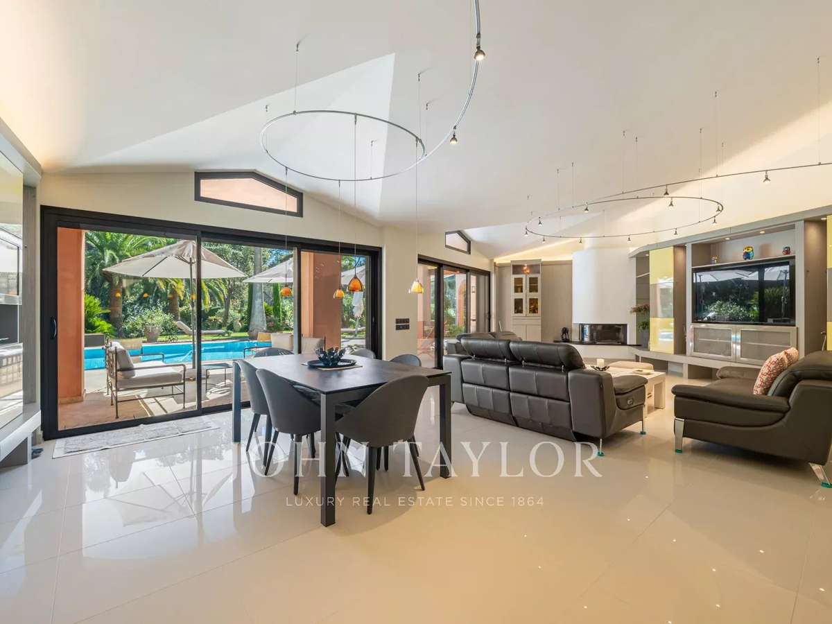 Maison Mougins