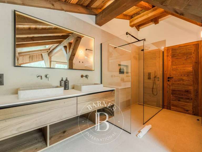 Maison Les Gets - 5 chambres - 348m²