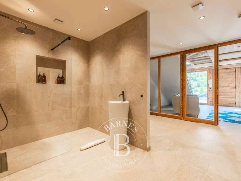 Maison Les Gets - 5 chambres - 348m²