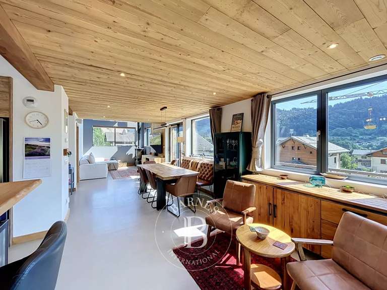 Maison Montriond - 6 chambres - 180m²