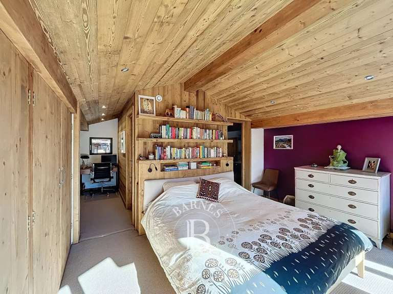 Maison Montriond - 6 chambres - 180m²