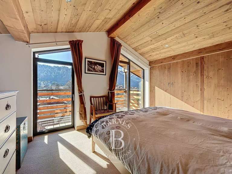 Maison Montriond - 6 chambres - 180m²