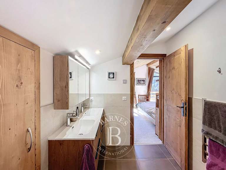 Maison Montriond - 6 chambres - 180m²