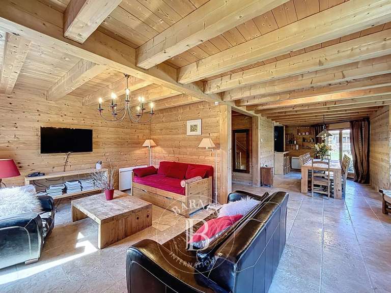 Maison Essert-Romand - 5 chambres - 170m²