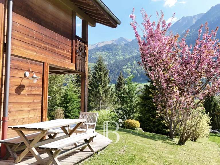 Maison Essert-Romand - 5 chambres - 170m²