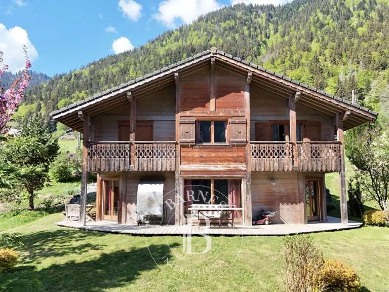 Maison Essert-Romand - 5 chambres - 170m²
