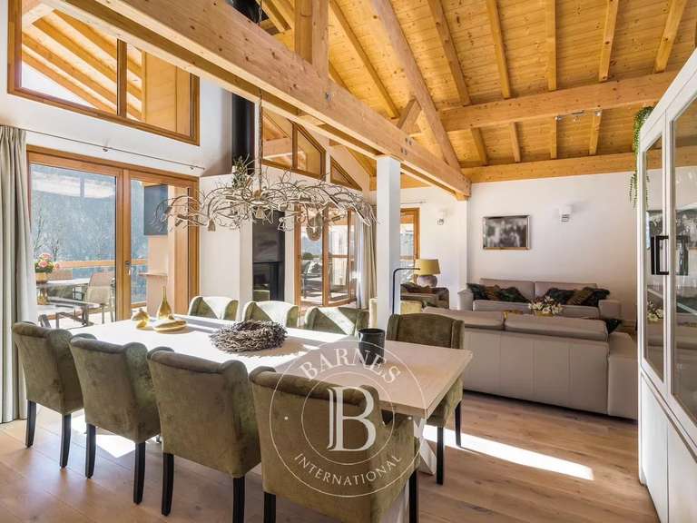 Maison Abondance - 6 chambres - 239m²
