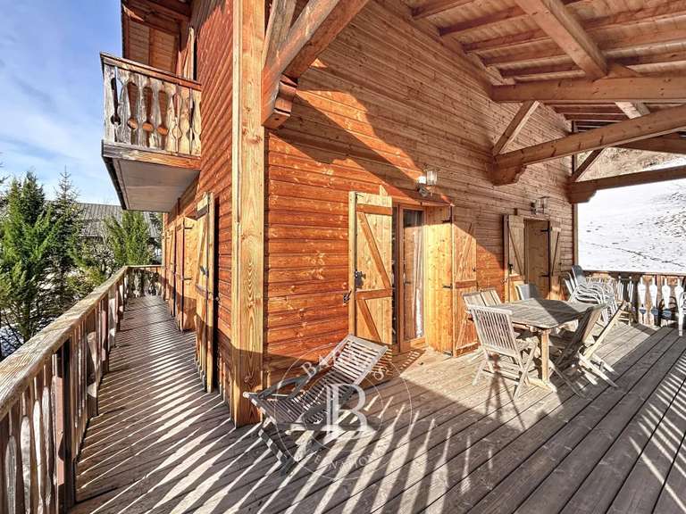 Maison Saint-Jean-d'Aulps - 5 chambres - 193m²