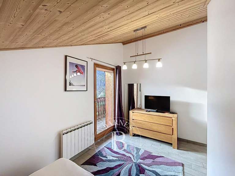 Maison Saint-Jean-d'Aulps - 5 chambres - 193m²