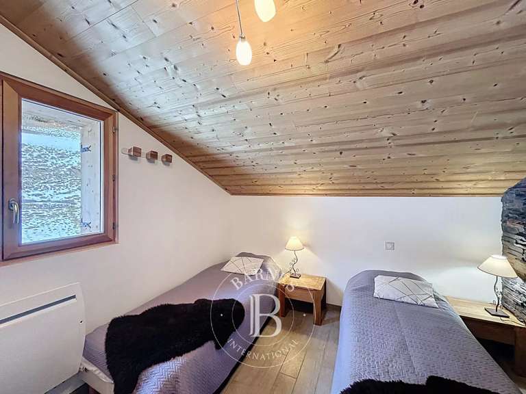 Maison Saint-Jean-d'Aulps - 5 chambres - 193m²