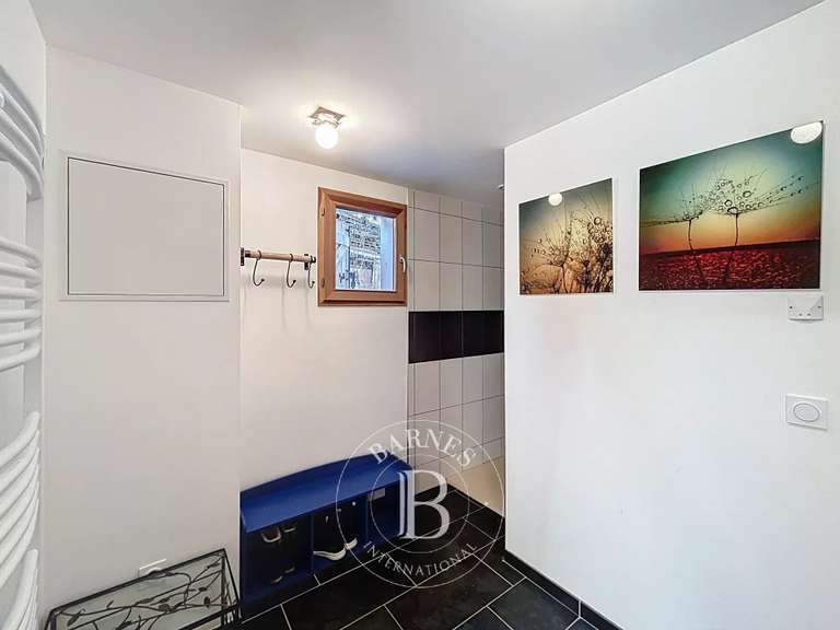 Maison Saint-Jean-d'Aulps - 5 chambres - 193m²
