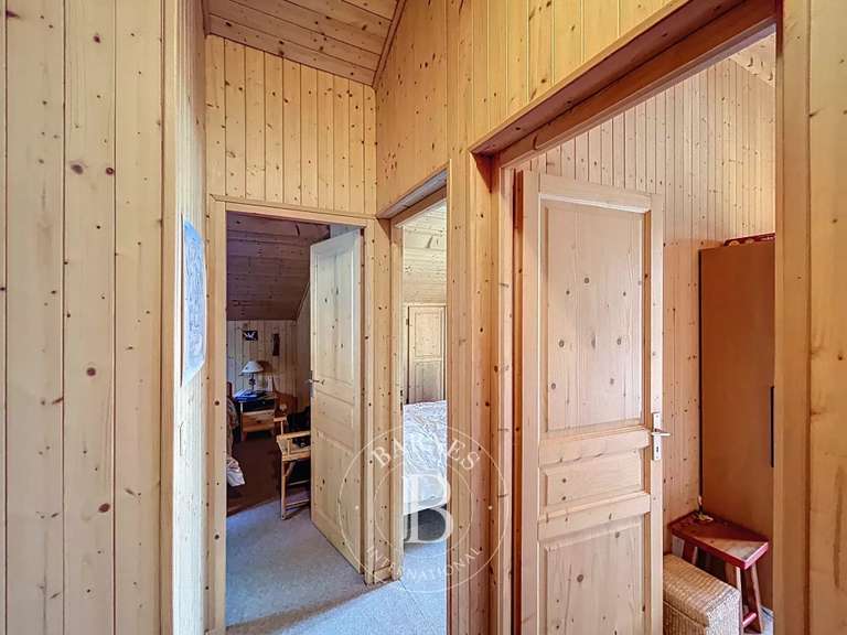 Maison Châtel - 6 chambres - 143m²