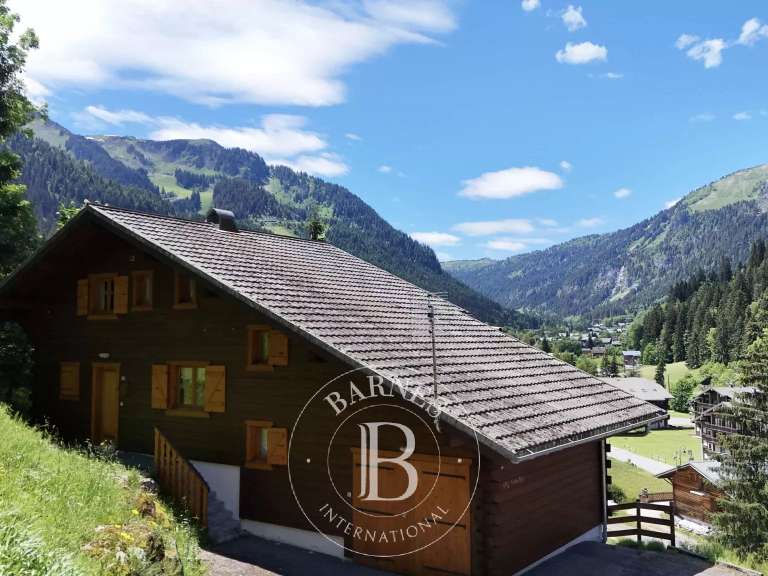 Maison Châtel - 6 chambres - 143m²