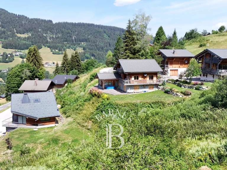 House Les Gets - 6 bedrooms - 188m²