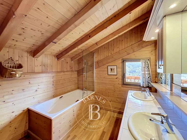 House Les Gets - 4 bedrooms - 189m²