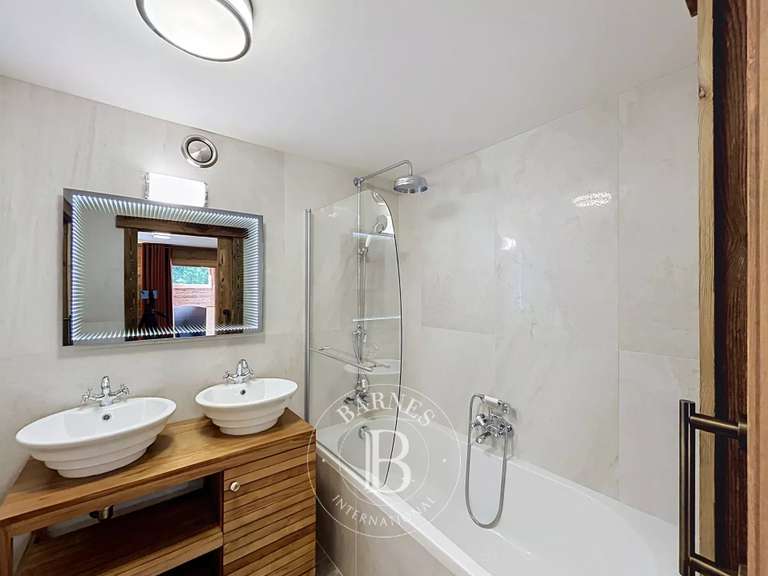Maison Les Gets - 5 chambres - 281m²