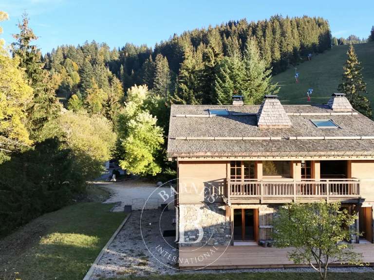 Maison Les Gets - 5 chambres - 281m²