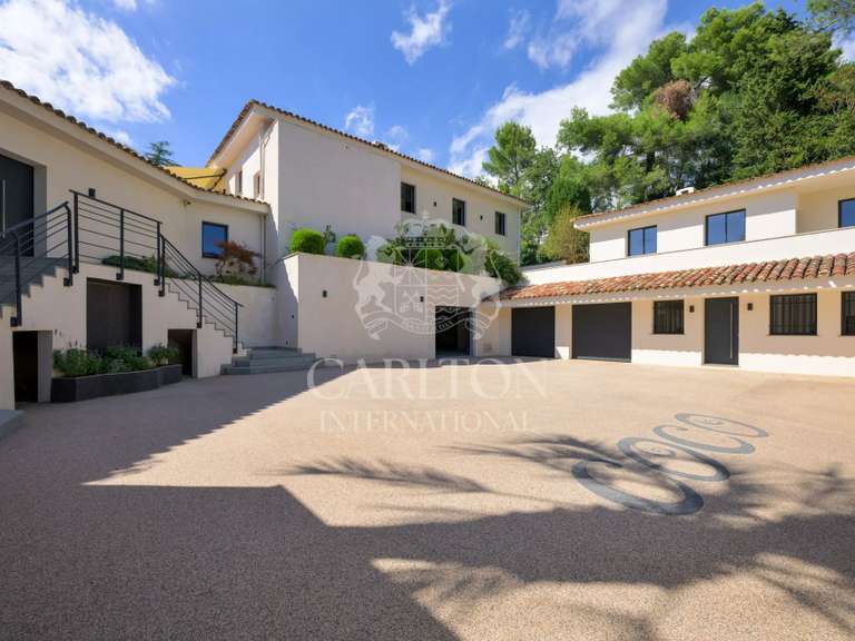 Maison Saint-Paul-de-Vence - 10 chambres - 828m²