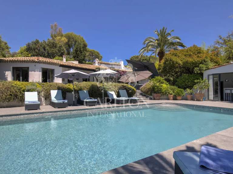 Maison Mougins - 5 chambres - 277m²