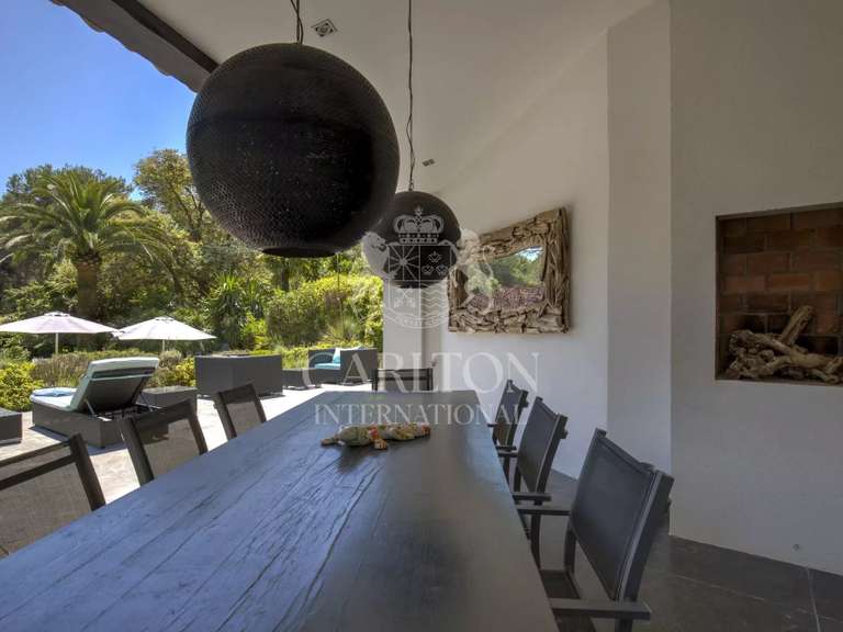 Maison Mougins - 5 chambres - 277m²