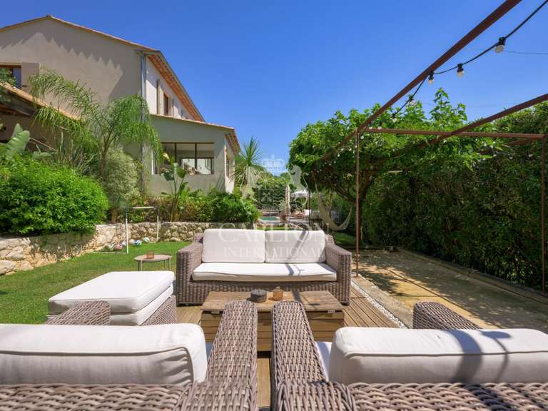 Maison Saint-Paul-de-Vence - 3 chambres - 164m²