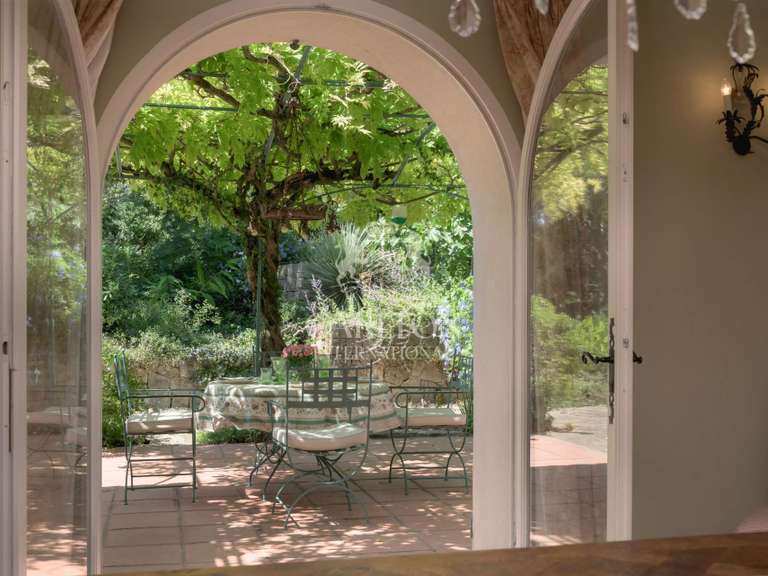 Maison Grasse - 9 chambres - 420m²