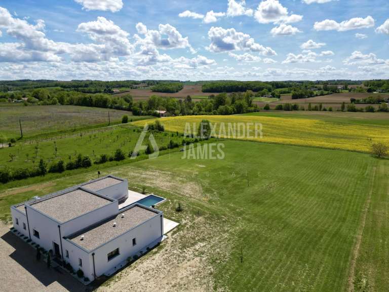 House Eymet - 5 bedrooms - 219m²