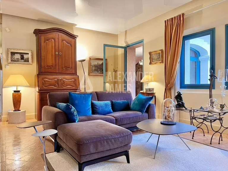 House Mussidan - 3 bedrooms - 347m²