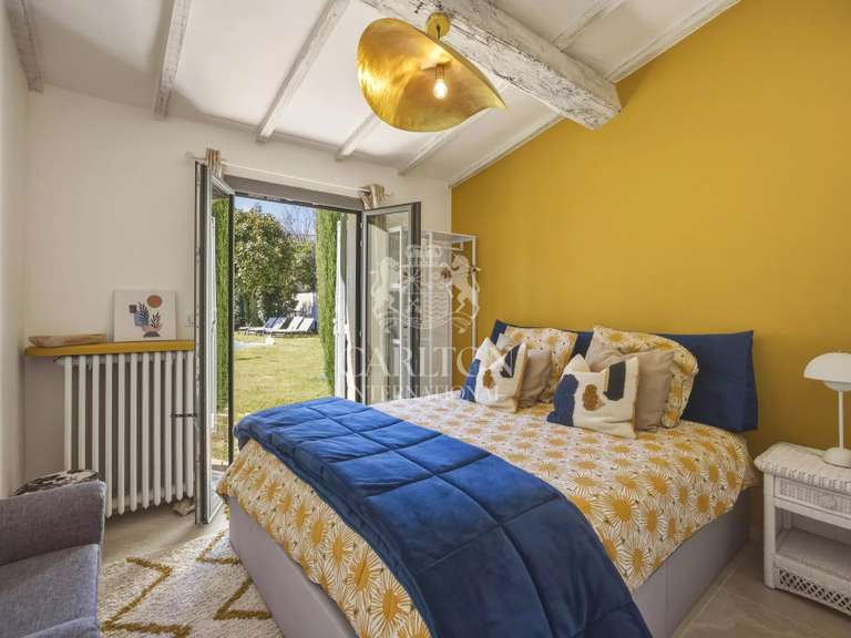 House Saint-Paul-de-Vence - 5 bedrooms - 230m²