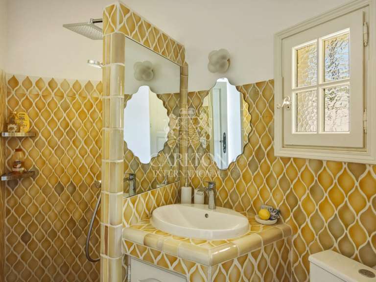 House Saint-Paul-de-Vence - 5 bedrooms - 230m²
