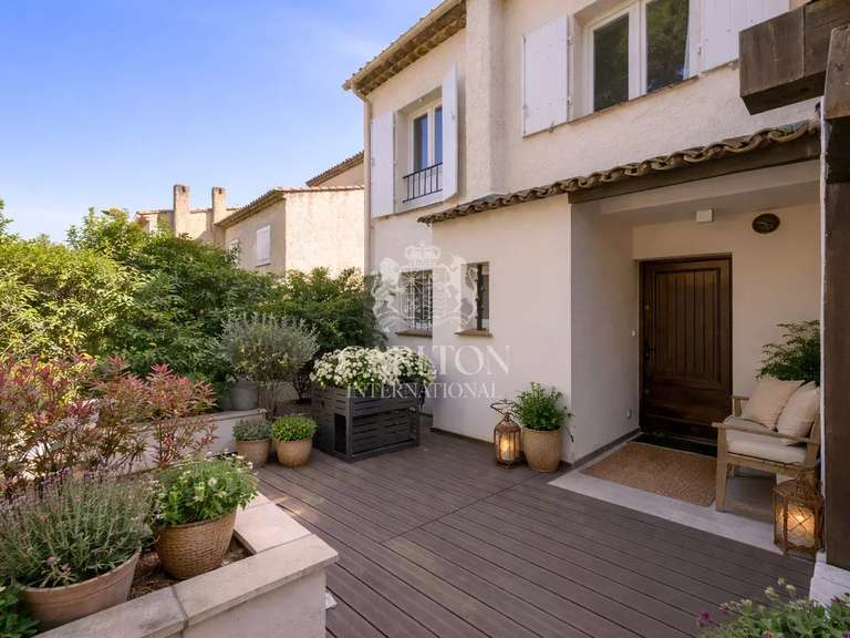 Maison Mougins - 3 chambres - 82m²