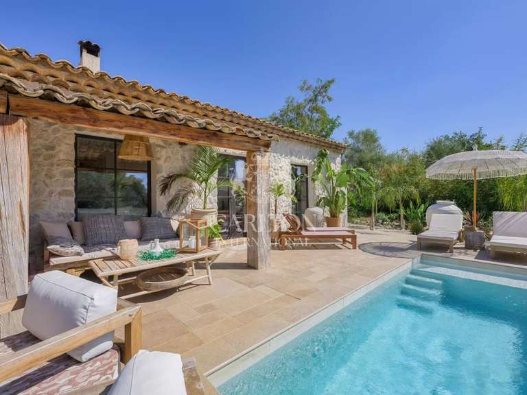 Maison Tourrettes-sur-Loup - 4 chambres - 146m²