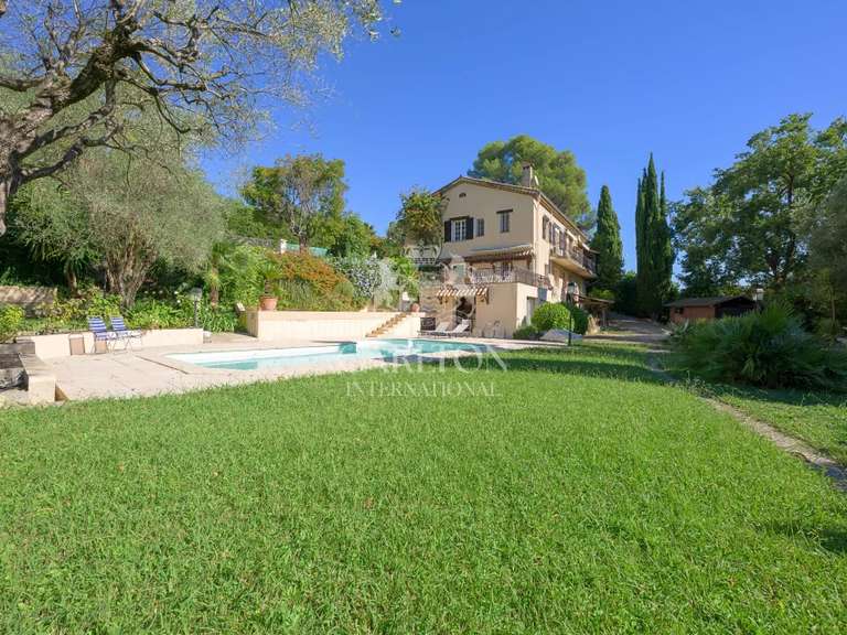 Maison La Colle-sur-Loup - 6 chambres - 300m²