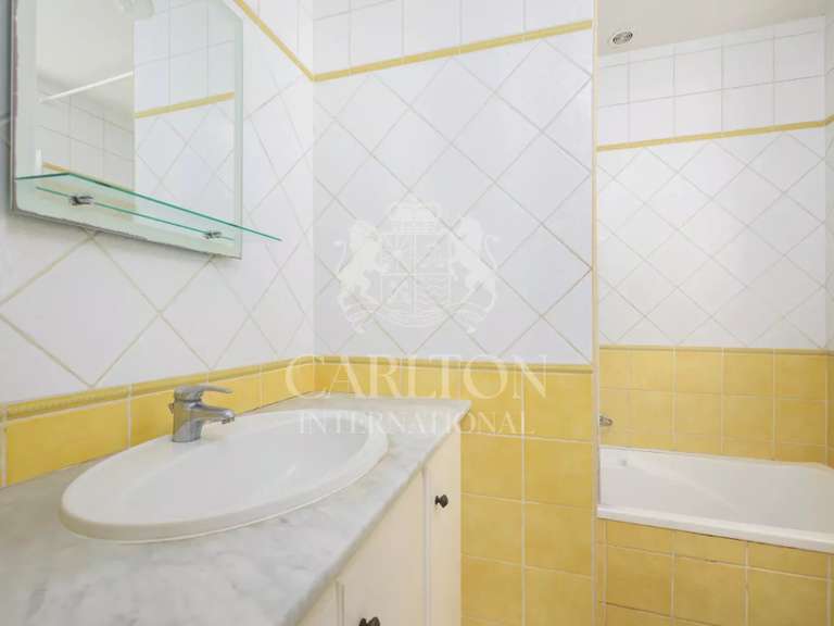 Maison Le Tignet - 4 chambres - 180m²