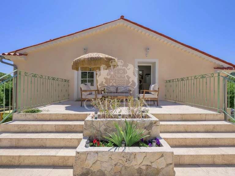 Maison Grasse - 12 chambres - 665m²
