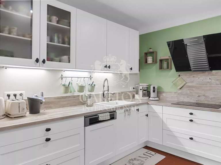 Maison Grasse - 12 chambres - 665m²