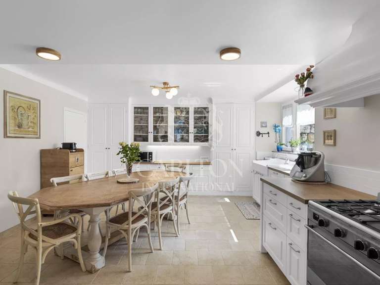 Maison Grasse - 12 chambres - 665m²