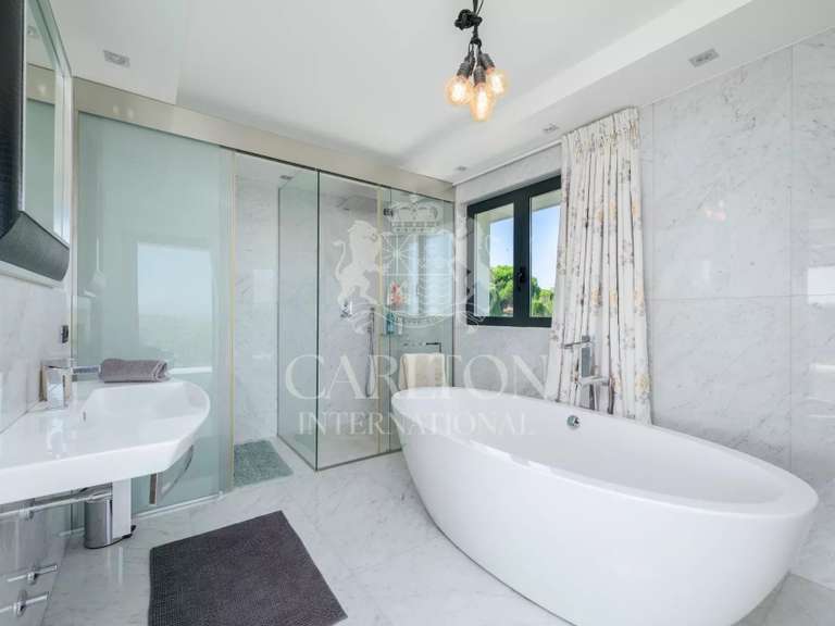 House Cannes - 6 bedrooms - 360m²