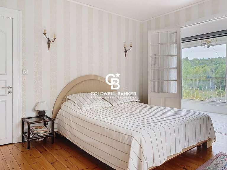 Maison Saint-Césaire - 5 chambres - 420m²