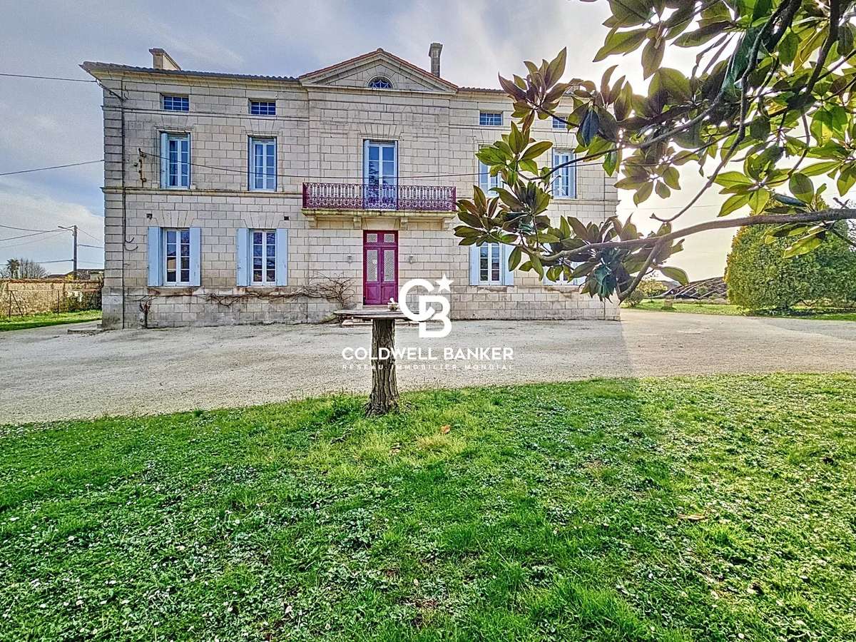 Maison Mortagne-sur-Gironde