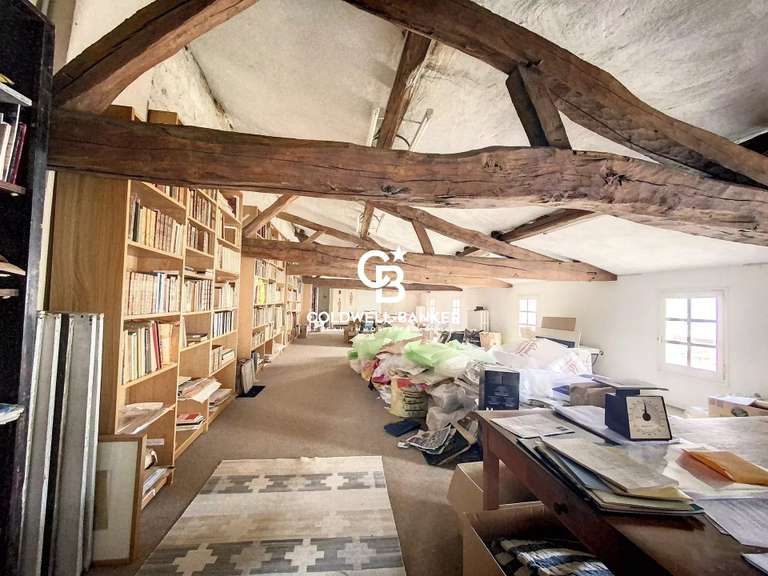 Maison Saintes - 4 chambres - 450m²