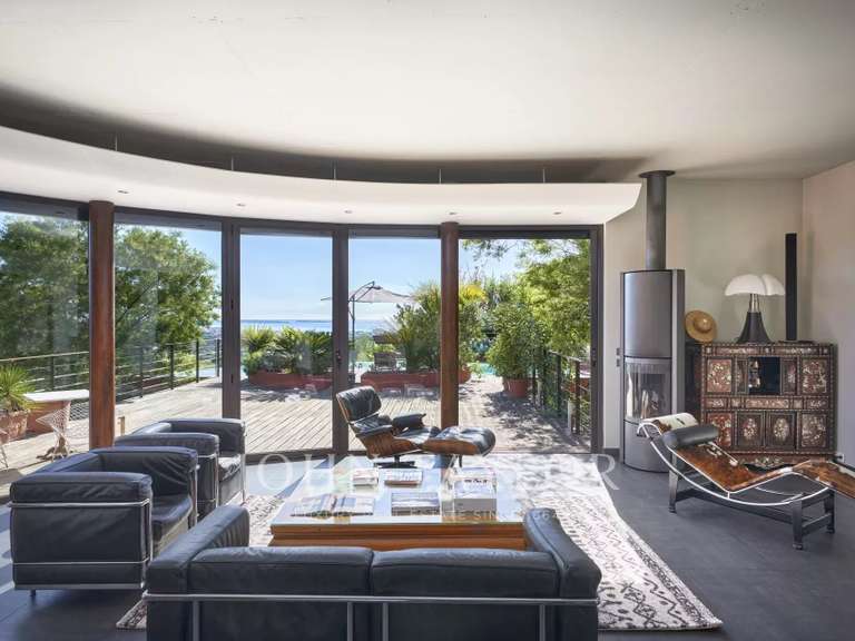 House Mandelieu-la-Napoule - 5 bedrooms - 302m²