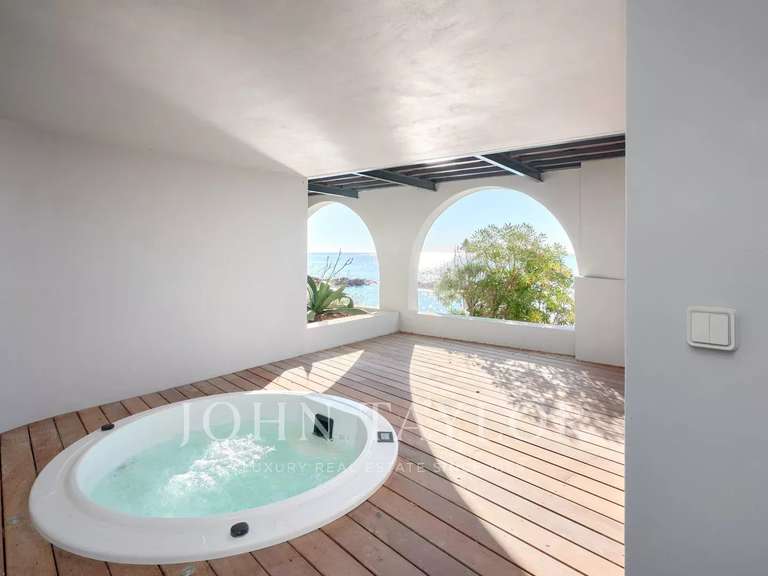 Maison Agay - 5 chambres - 400m²