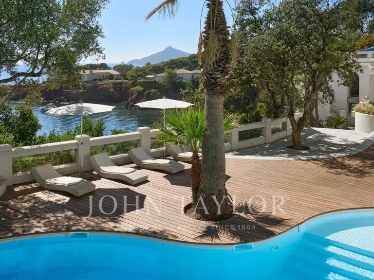 Maison Agay - 5 chambres - 400m²