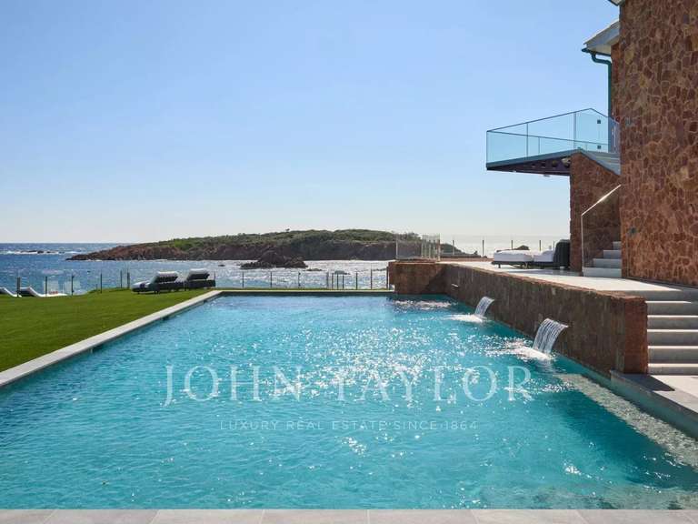 Maison Théoule-sur-Mer - 5 chambres - 310m²
