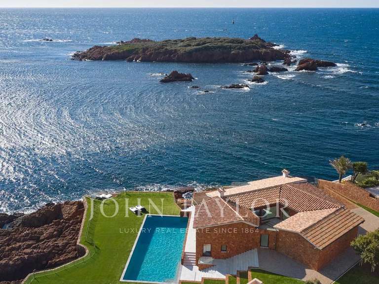 Maison Théoule-sur-Mer - 5 chambres - 310m²