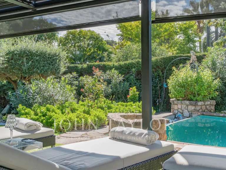 Maison Cannes - 5 chambres - 229m²