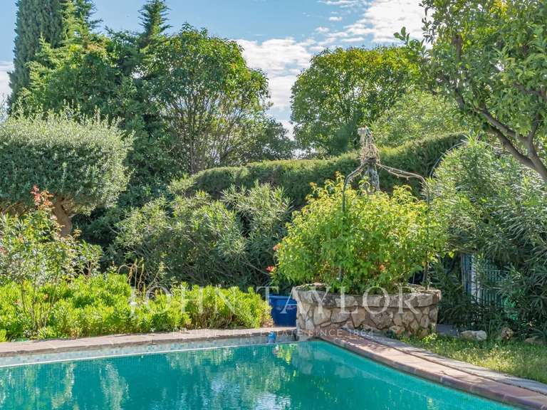 Maison Cannes - 5 chambres - 229m²