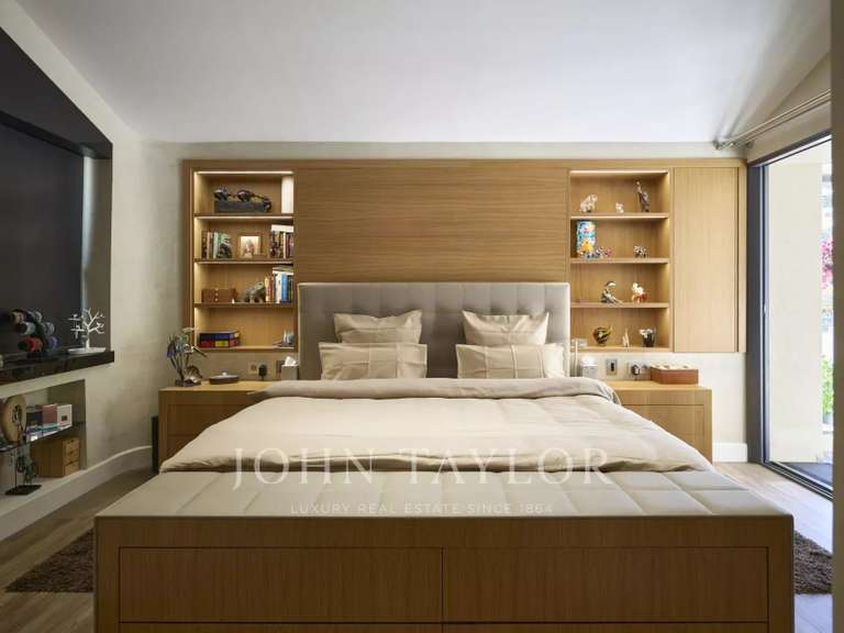 Maison Vallauris - 5 chambres - 250m²